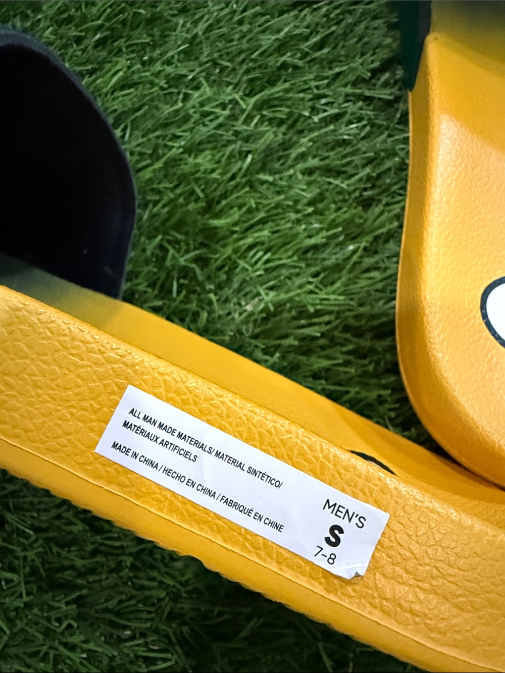 Men’s NFL Green Bay Packers Slide Sandals - Picture 6 of 6